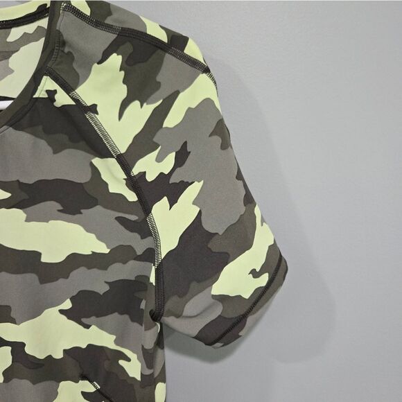 🐢 lululemon UVP Run SS Size 4 short sleeve shirt Like New Size 4 XS - Picture 4 of 11